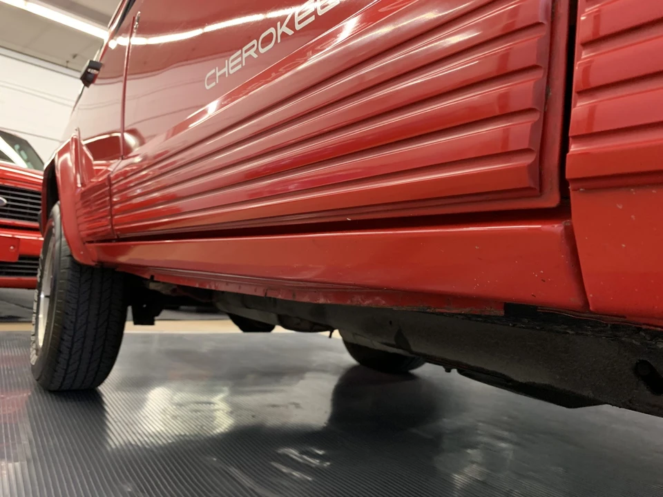 1996 Jeep XJ Cherokee - Image 26 of 31