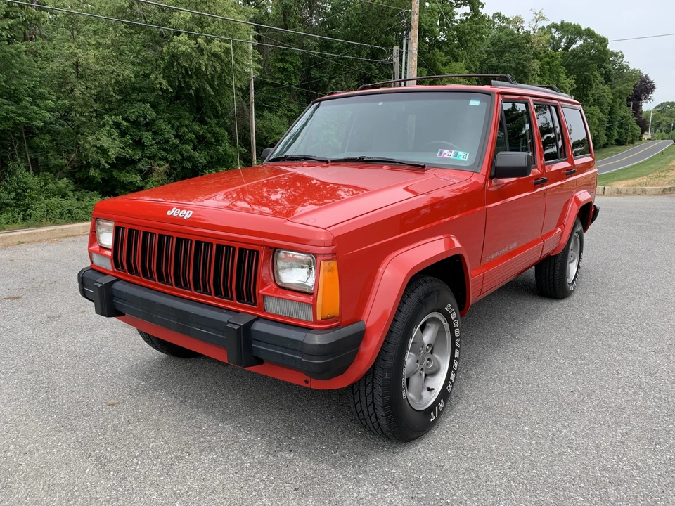1996 Jeep XJ Cherokee - Image 2 of 31