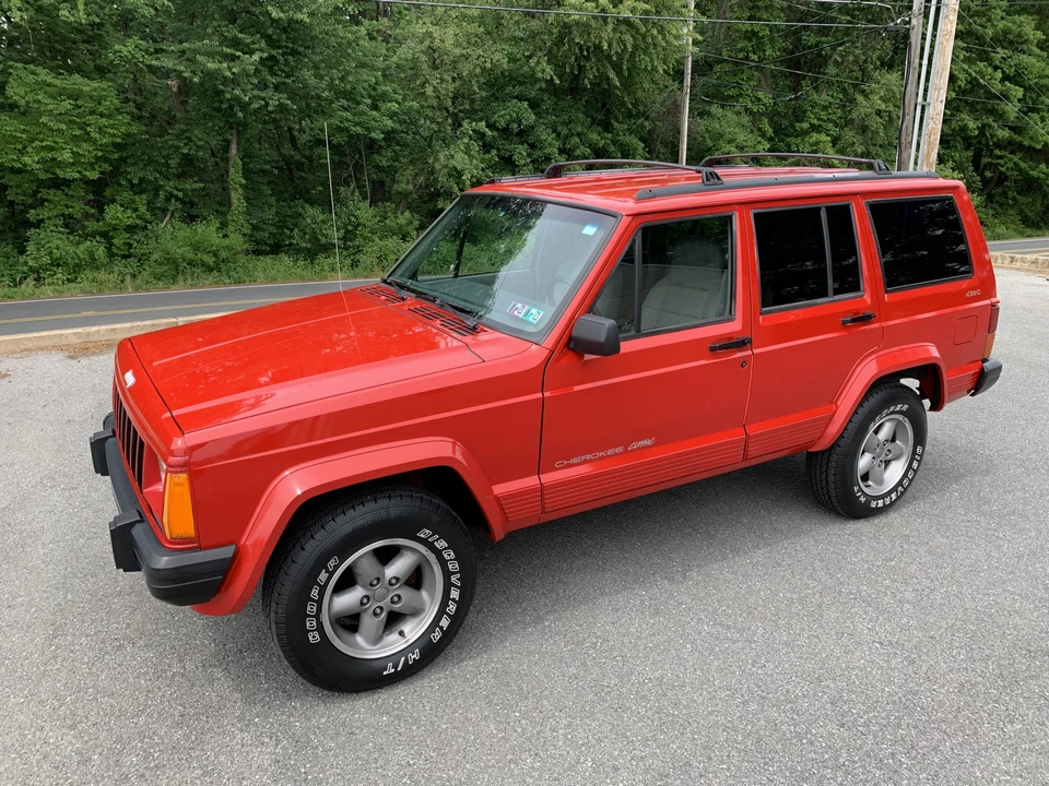 1996 Jeep XJ Cherokee - Image 13 of 31