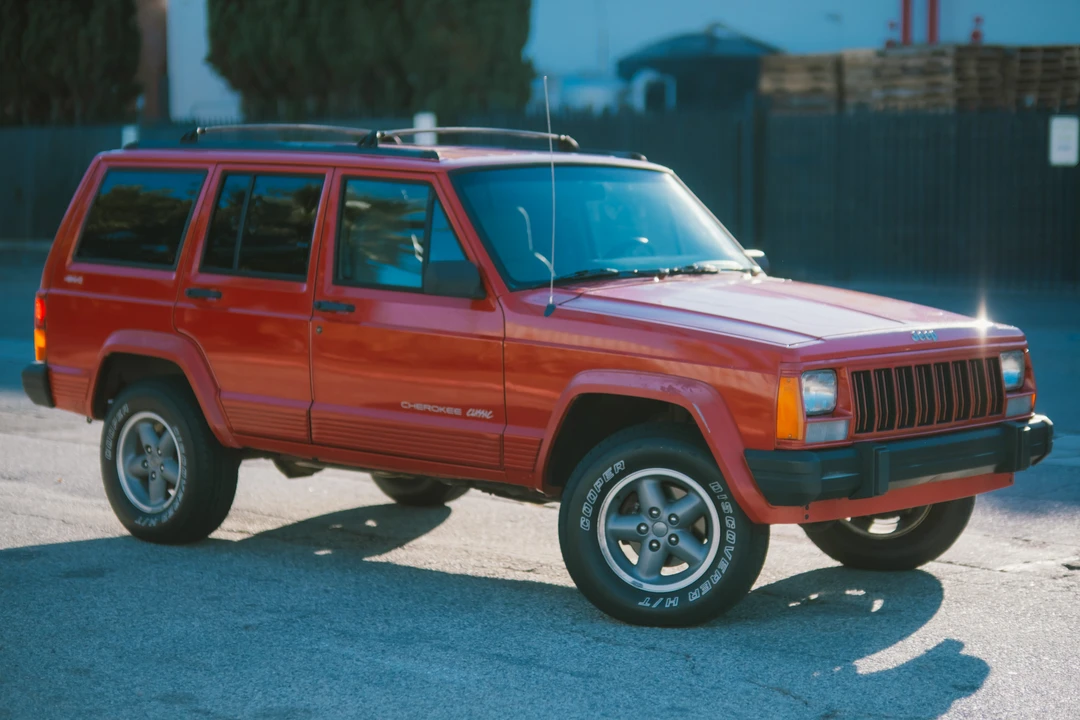 1996 Jeep XJ Cherokee - Image 13 of 31