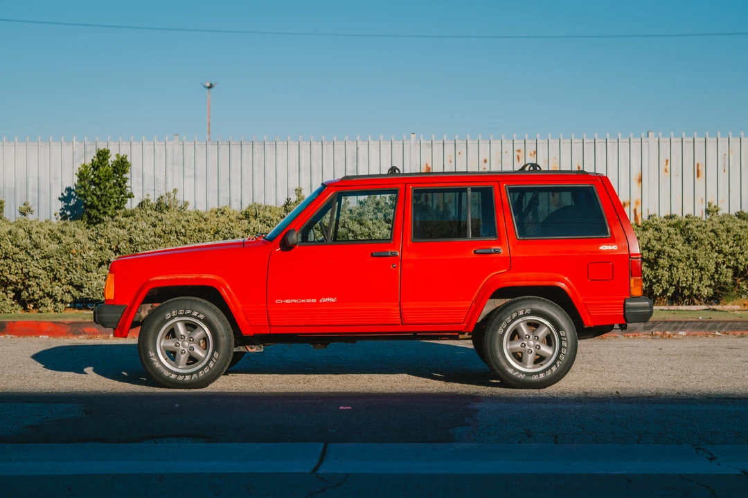 1996 Jeep XJ Cherokee - Image 24 of 31