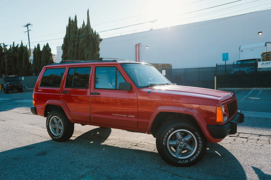 1996 Jeep XJ Cherokee - Image 17 of 31