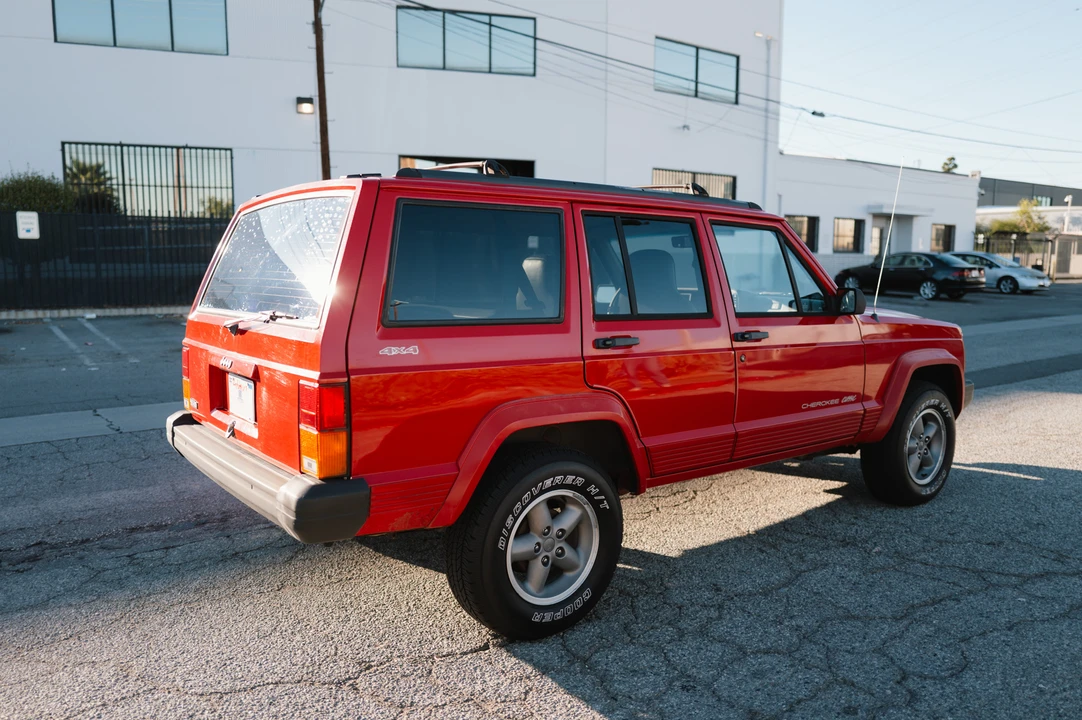 1996 Jeep XJ Cherokee - Image 20 of 31