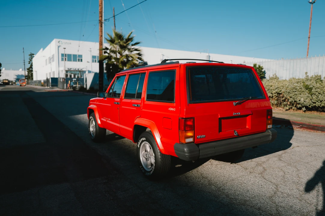1996 Jeep XJ Cherokee - Image 22 of 31