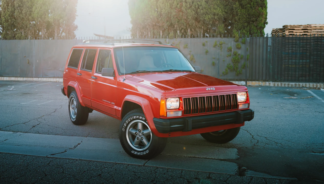 1996 Jeep XJ Cherokee - Image 10 of 31