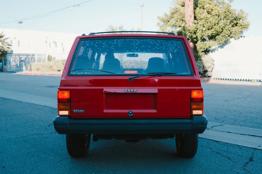 1996 Jeep XJ Cherokee - Image 21 of 31