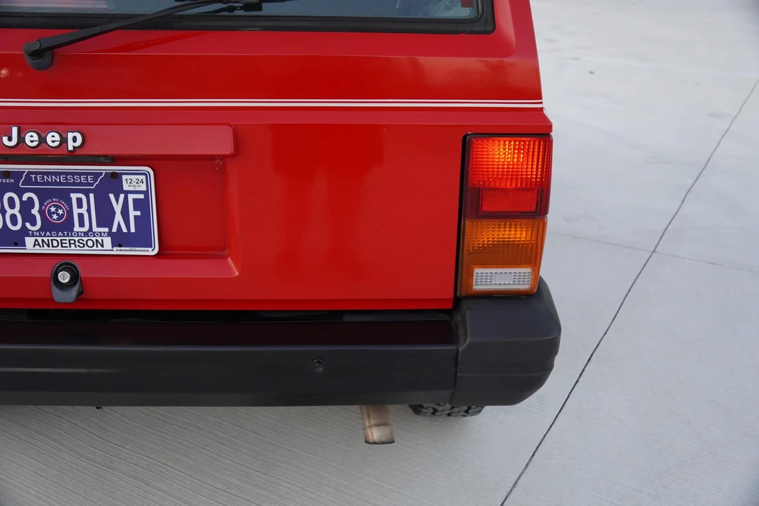 1996 Jeep XJ Cherokee - Image 26 of 31