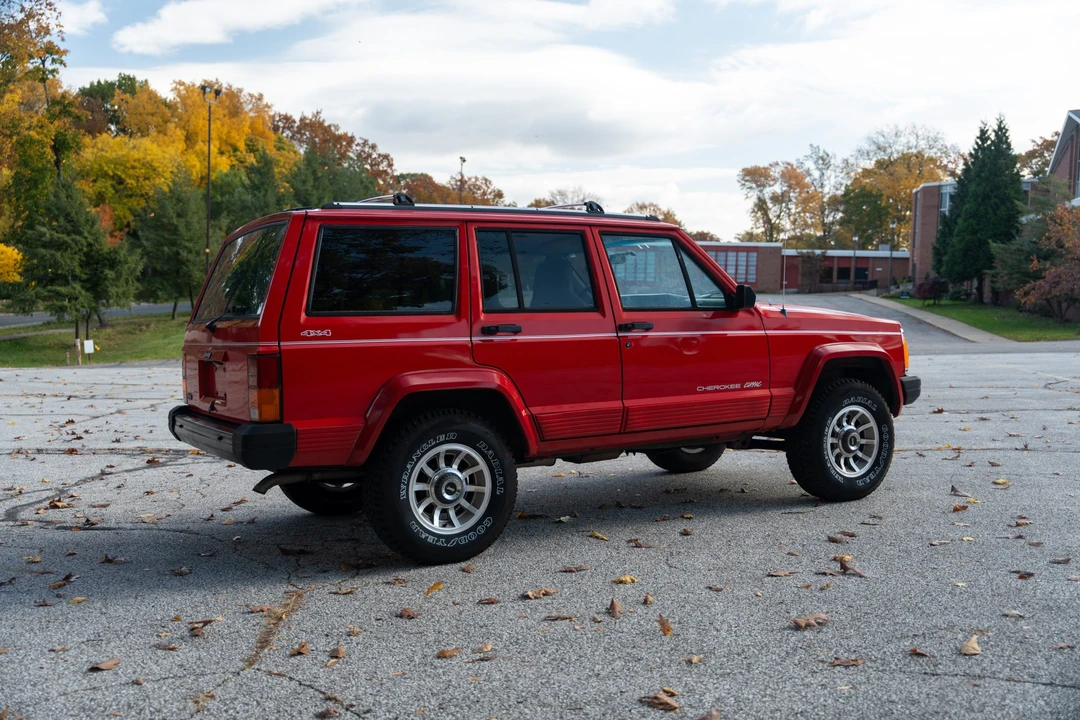 1996 Jeep XJ Cherokee - Image 28 of 31