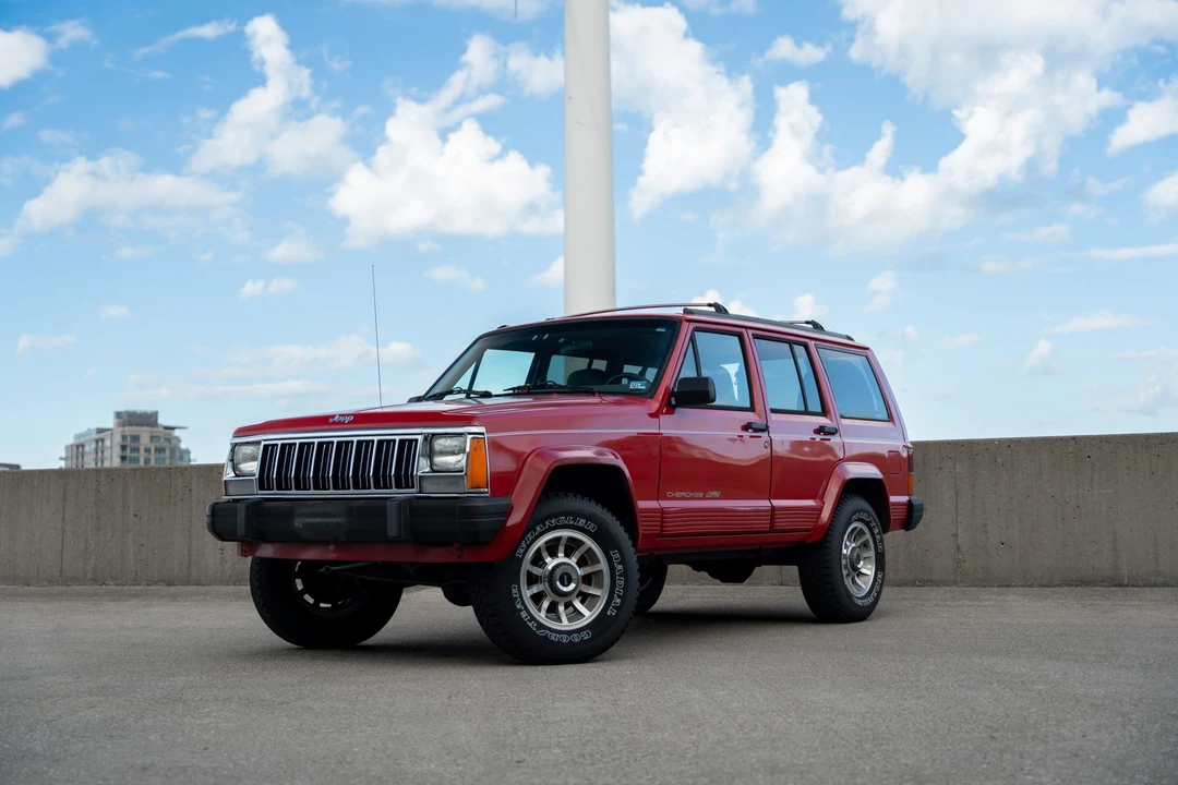 1996 Jeep XJ Cherokee - Image 2 of 31