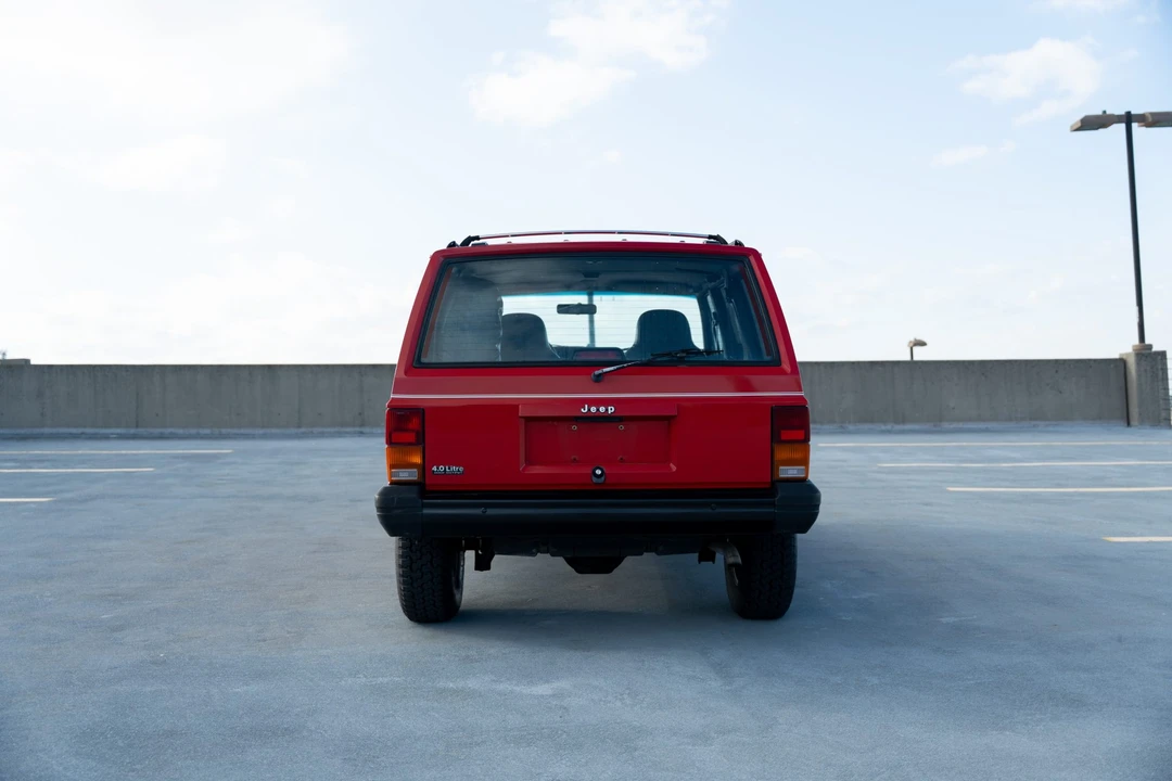 1996 Jeep XJ Cherokee - Image 12 of 31