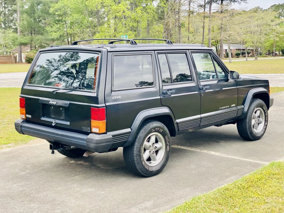 1996 Jeep XJ Cherokee - Image 7 of 31