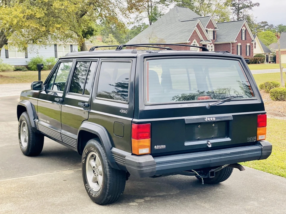 1996 Jeep XJ Cherokee - Image 9 of 31