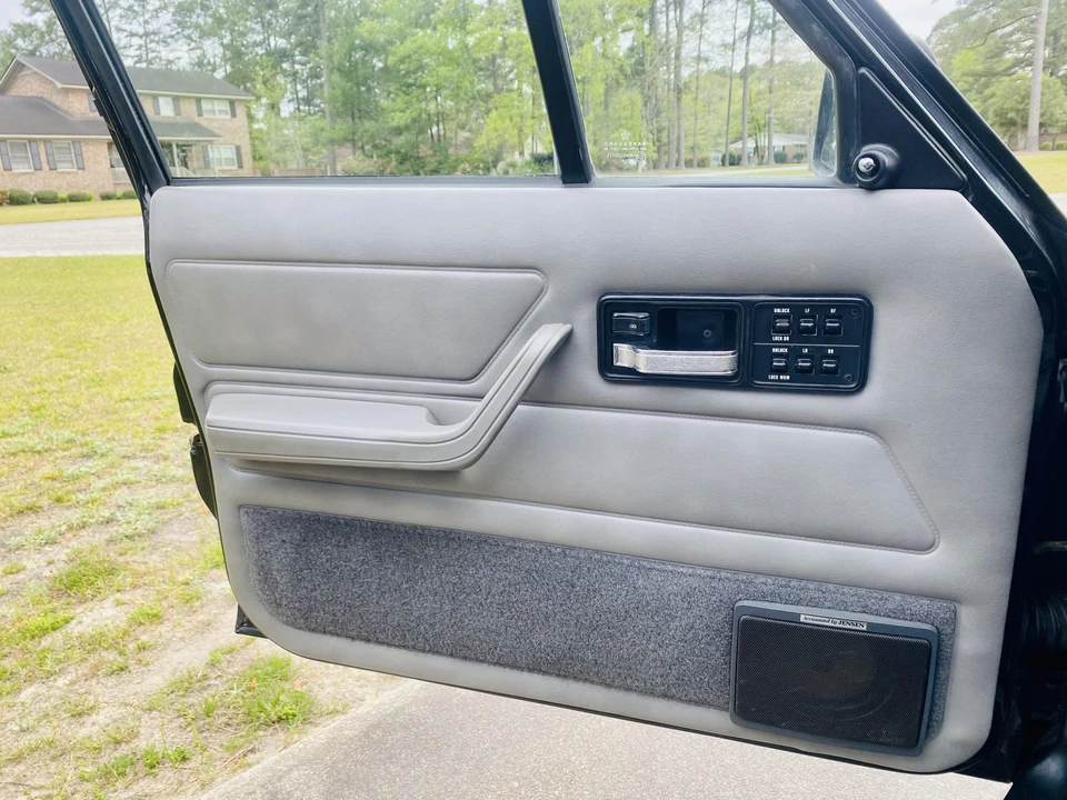 1996 Jeep XJ Cherokee - Image 25 of 31