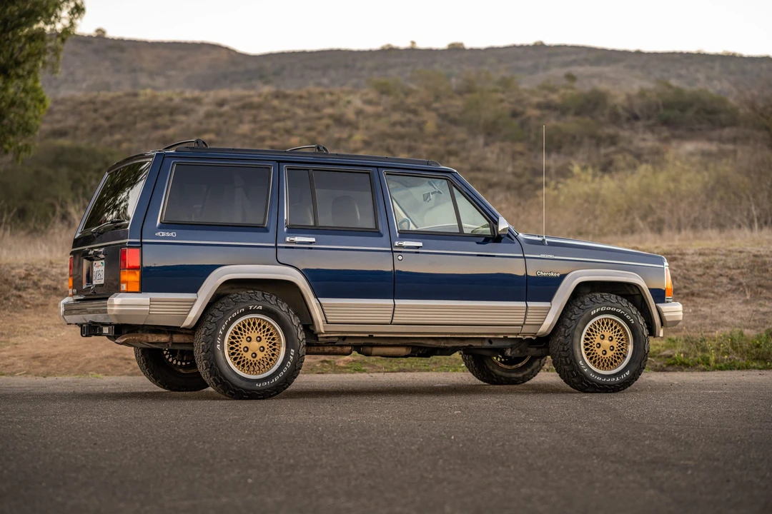 1996 Jeep XJ Cherokee - Image 14 of 31