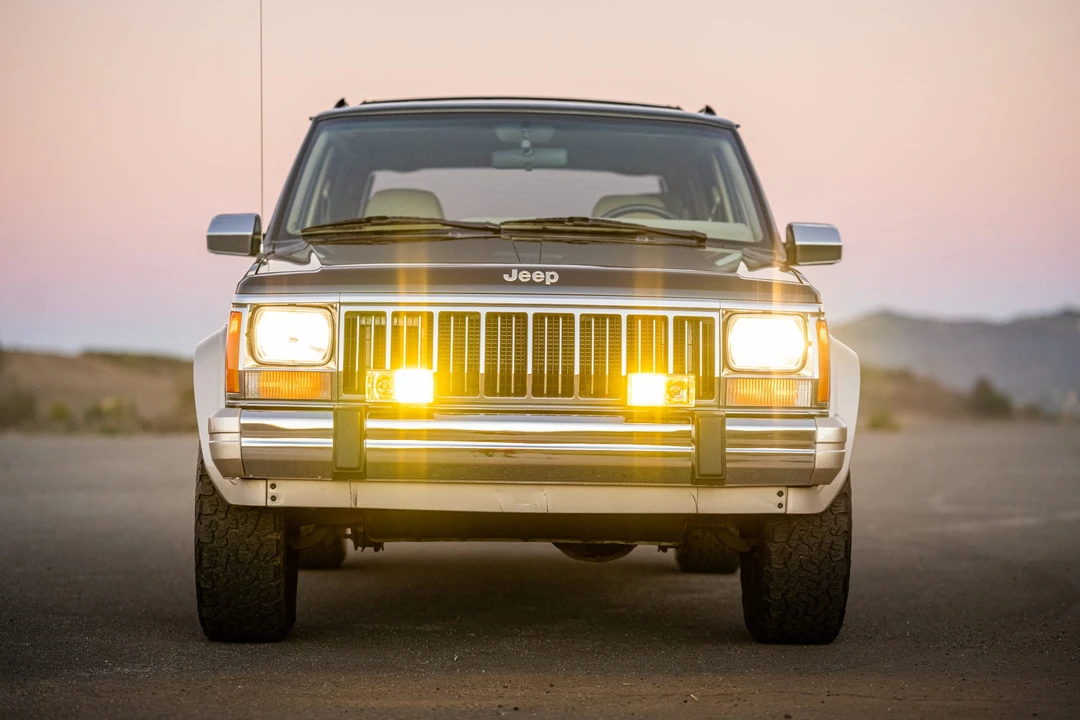 1996 Jeep XJ Cherokee - Image 19 of 31