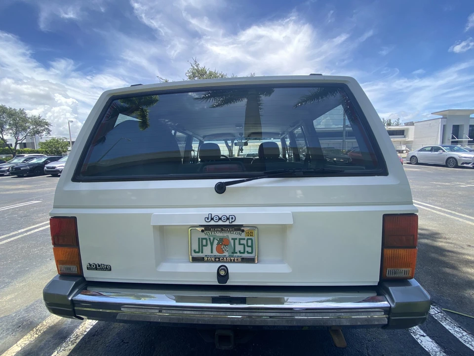 1996 Jeep XJ Cherokee - Image 6 of 31