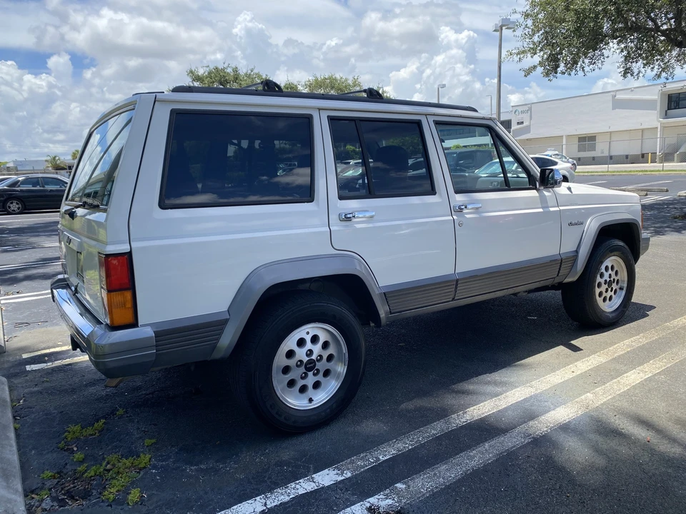 1996 Jeep XJ Cherokee - Image 7 of 31