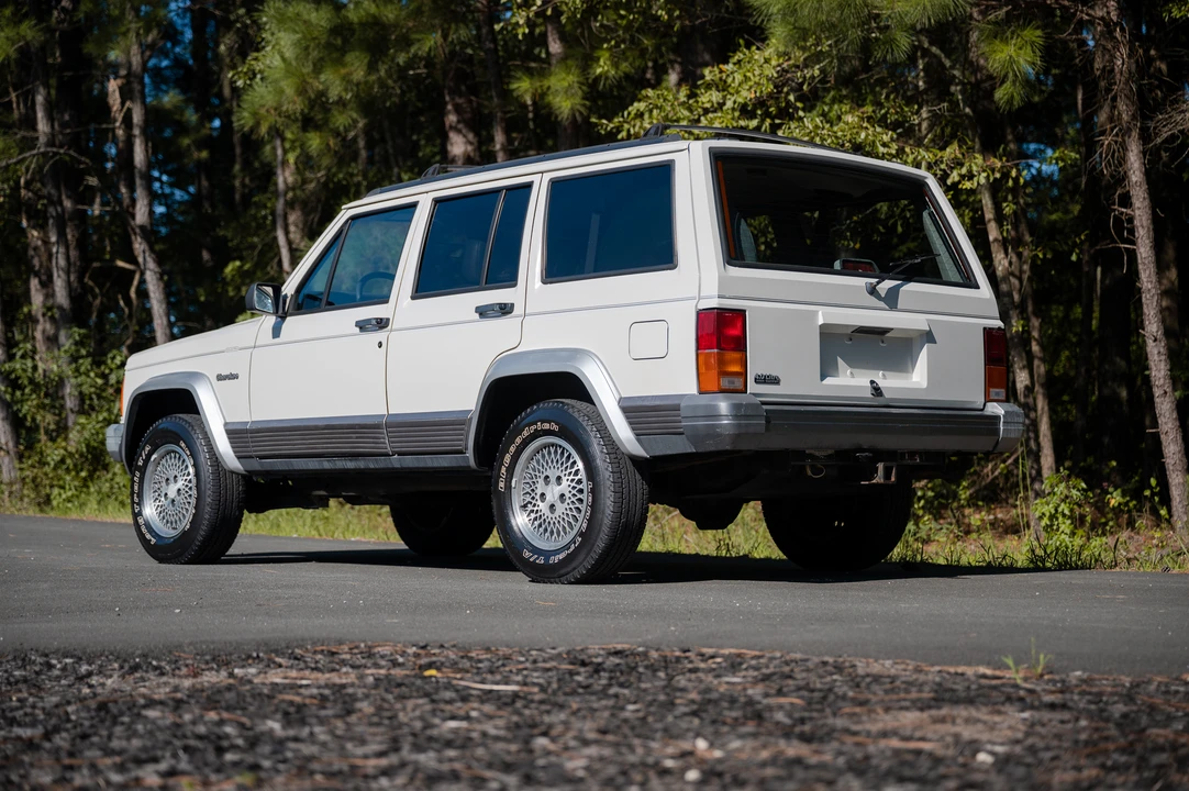 1996 Jeep XJ Cherokee - Image 7 of 31