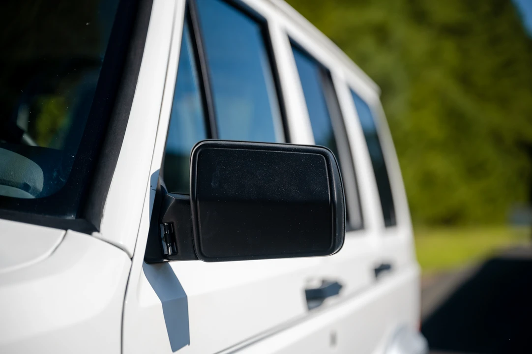 1996 Jeep XJ Cherokee - Image 19 of 31