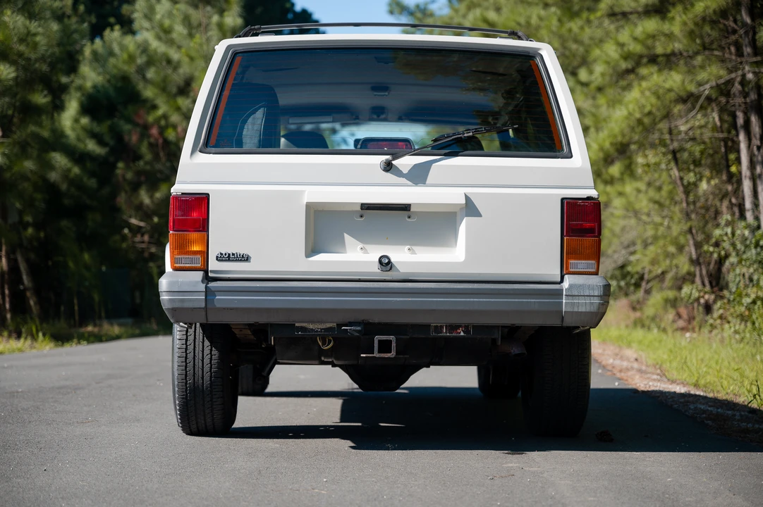 1996 Jeep XJ Cherokee - Image 8 of 31