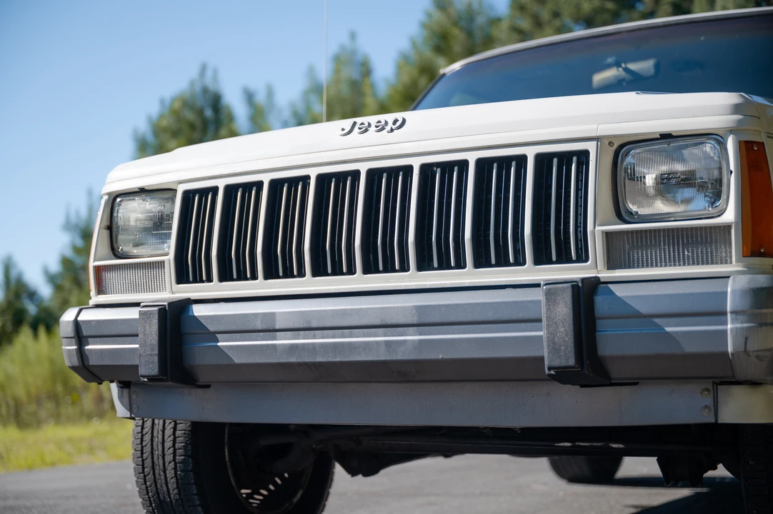 1996 Jeep XJ Cherokee - Image 14 of 31