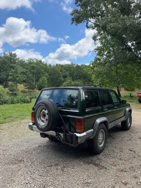 1996 Jeep XJ Cherokee - Image 24 of 31