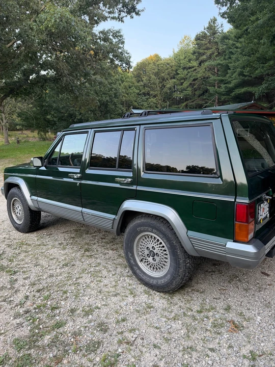 1996 Jeep XJ Cherokee - Image 25 of 31