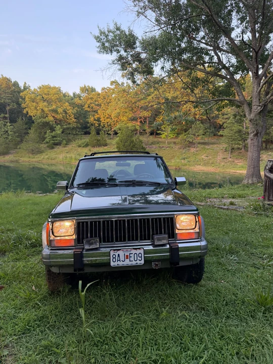 1996 Jeep XJ Cherokee - Image 13 of 31