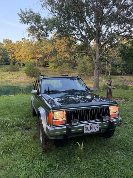 1996 Jeep XJ Cherokee - Image 15 of 31