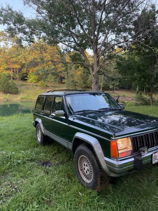 1996 Jeep XJ Cherokee - Image 18 of 31