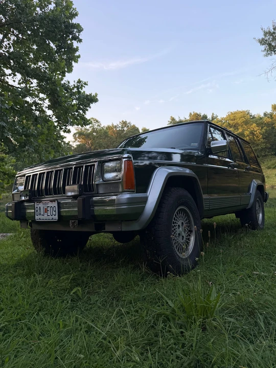 1996 Jeep XJ Cherokee - Image 6 of 31