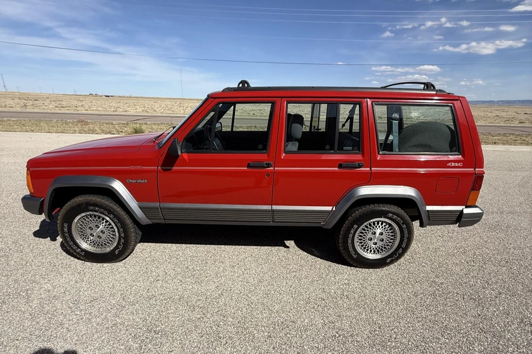 1996 Jeep XJ Cherokee - Image 4 of 31