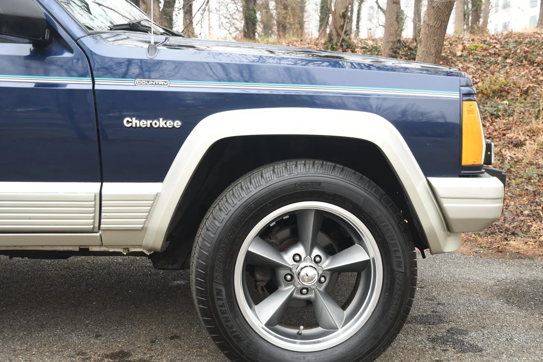 1996 Jeep XJ Cherokee - Image 12 of 31