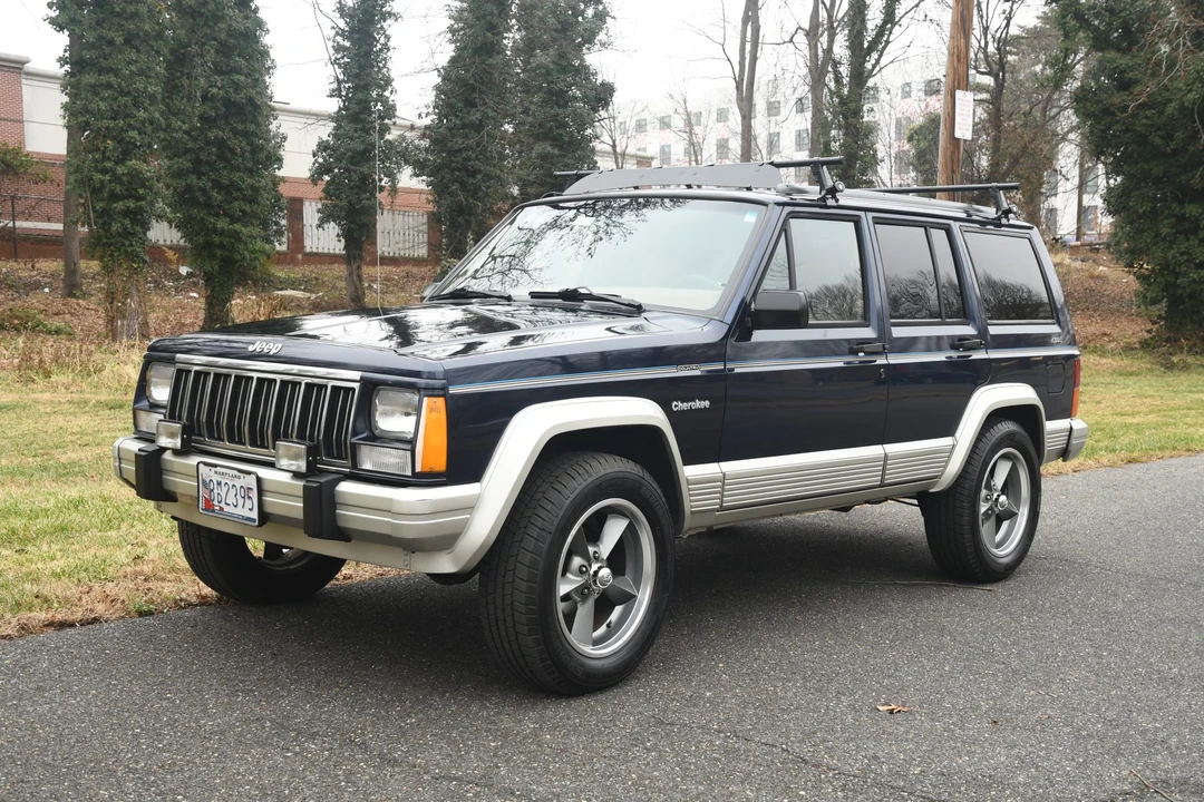1996 Jeep XJ Cherokee - Image 2 of 31