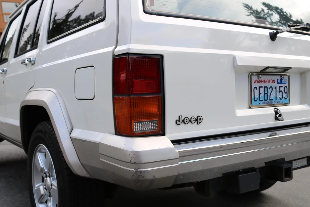 1996 Jeep XJ Cherokee - Image 18 of 31