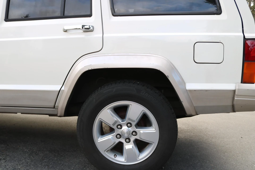 1996 Jeep XJ Cherokee - Image 17 of 31