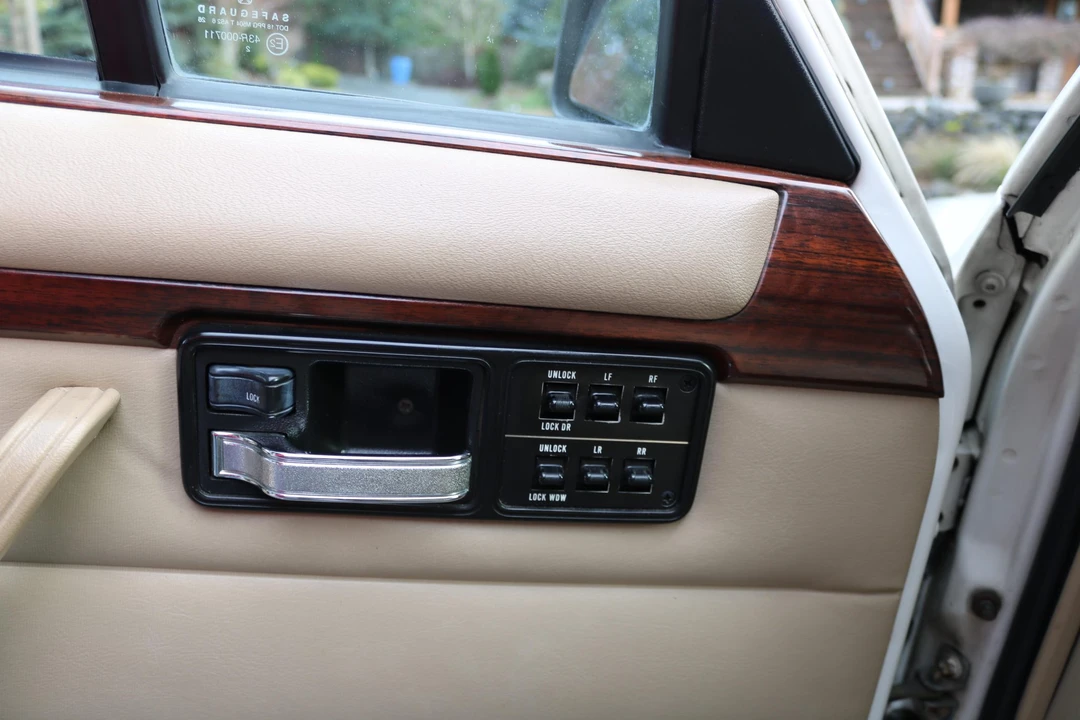 1996 Jeep XJ Cherokee - Image 28 of 31