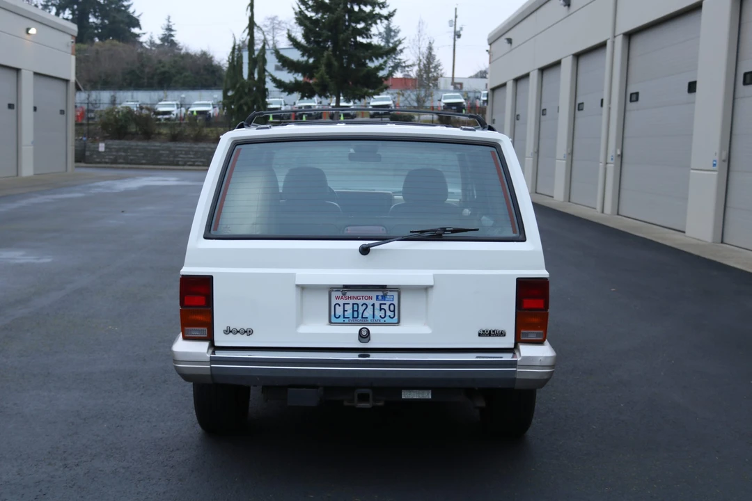 1996 Jeep XJ Cherokee - Image 8 of 31
