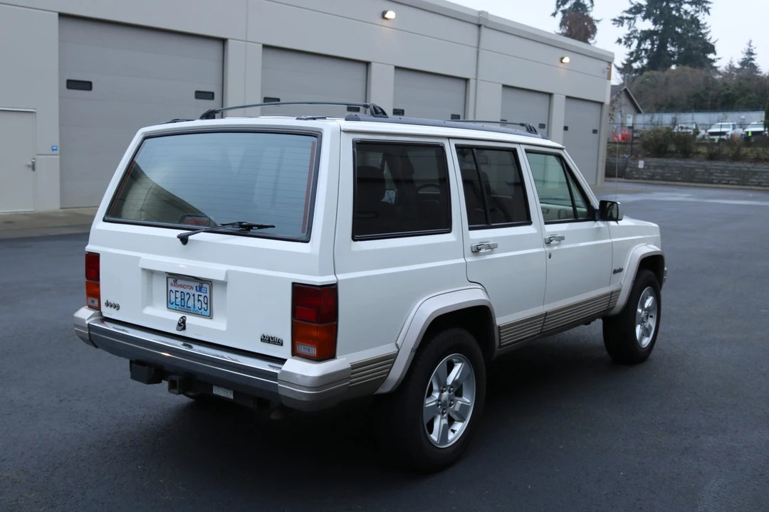 1996 Jeep XJ Cherokee - Image 9 of 31