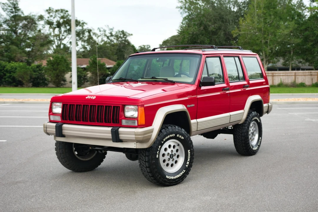 1996 Jeep XJ Cherokee - Image 2 of 31