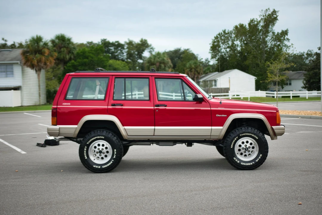 1996 Jeep XJ Cherokee - Image 5 of 31