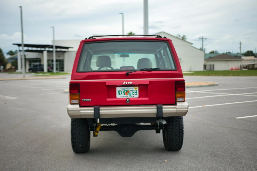 1996 Jeep XJ Cherokee - Image 7 of 31