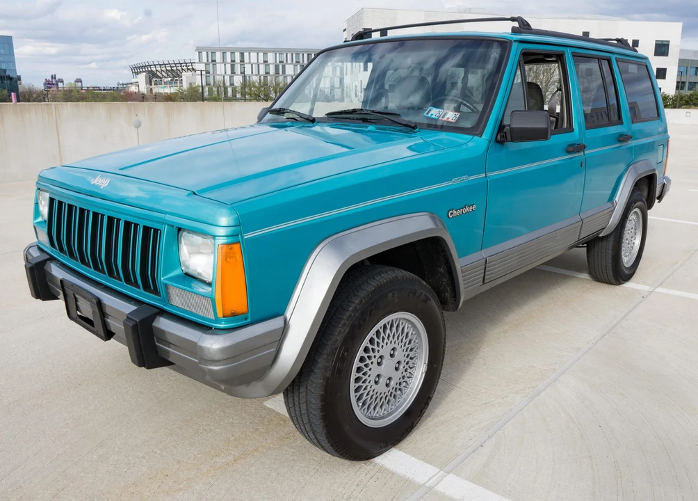 1996 Jeep XJ Cherokee - Image 9 of 31