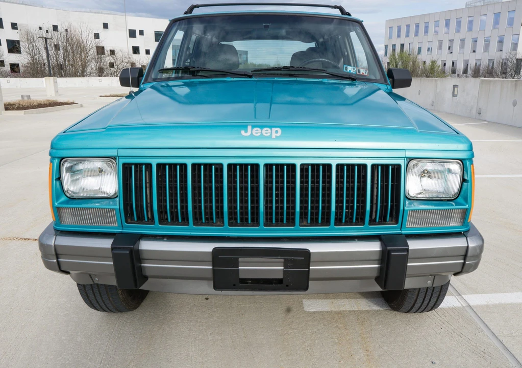 1996 Jeep XJ Cherokee - Image 5 of 31