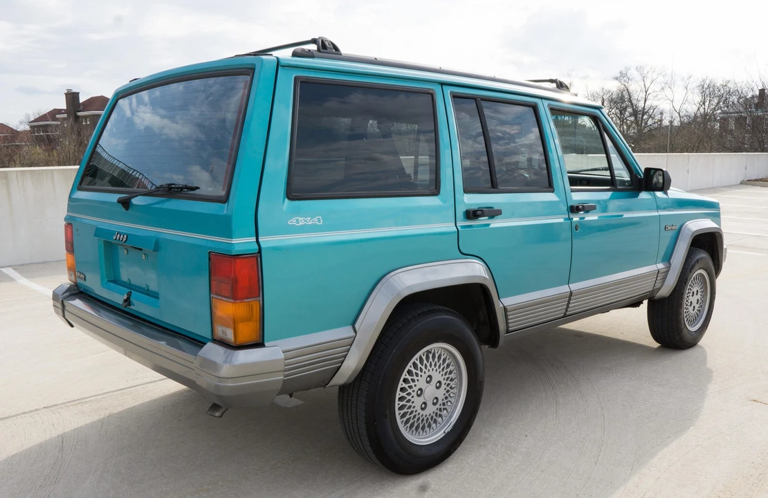 1996 Jeep XJ Cherokee - Image 18 of 31