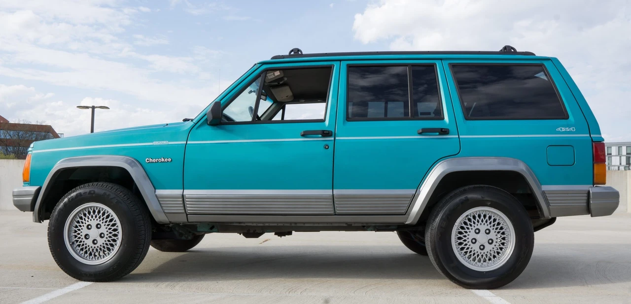 1996 Jeep XJ Cherokee - Image 11 of 31