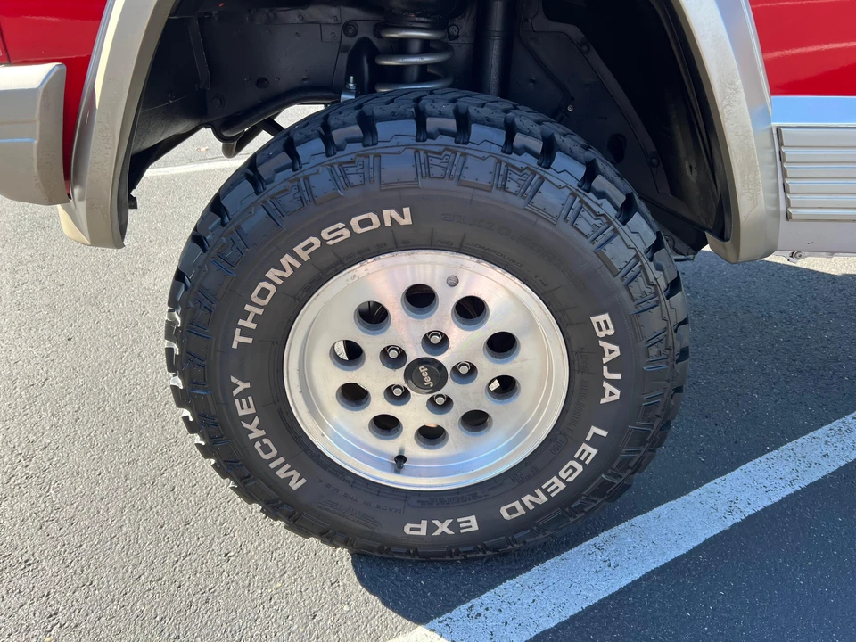 1996 Jeep XJ Cherokee - Image 16 of 31