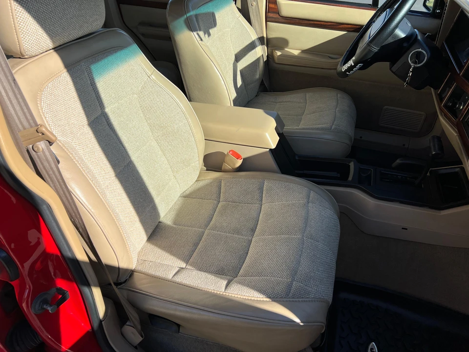 1996 Jeep XJ Cherokee - Image 26 of 31
