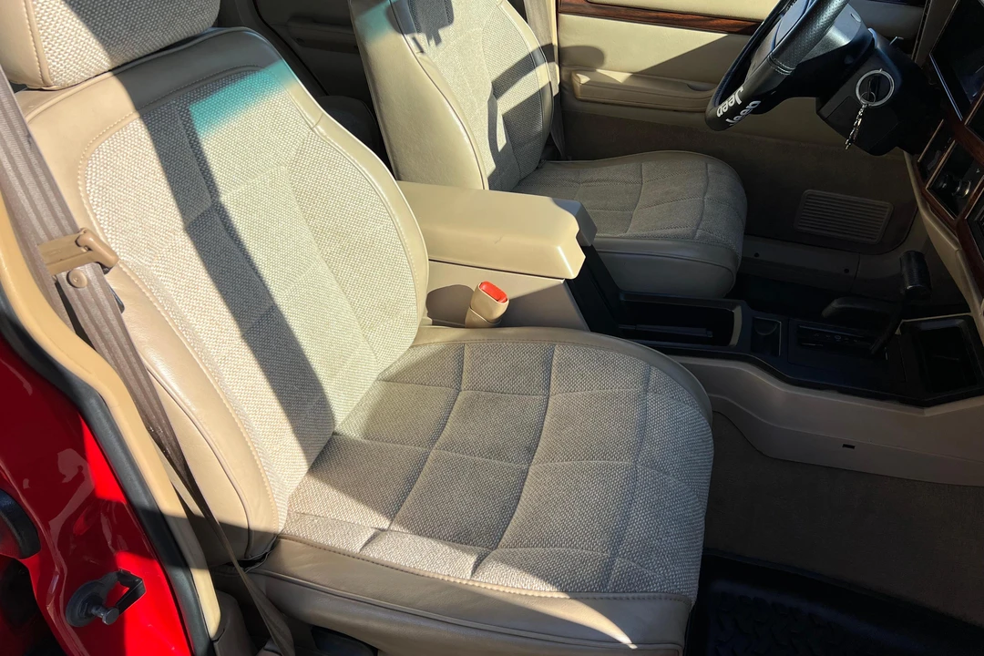 1996 Jeep XJ Cherokee - Image 21 of 31