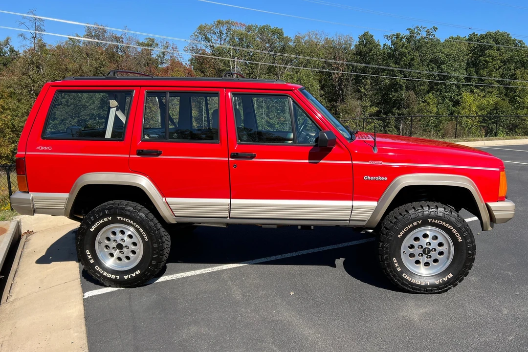 1996 Jeep XJ Cherokee - Image 4 of 31